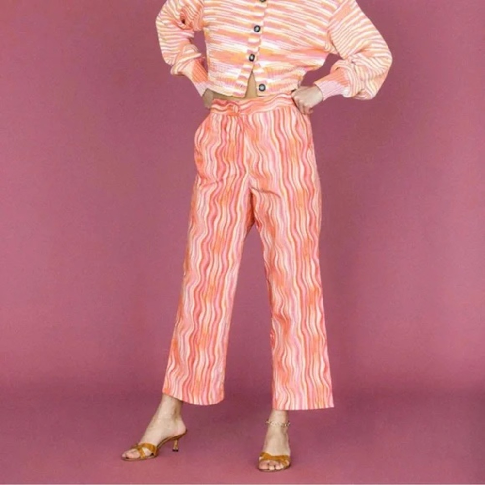 BNWT Ciao Lucia Pietro Pant Blossom, size M.